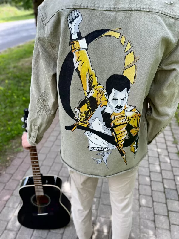 APGLEZNOTS VĪRIEŠU APĢĒRBS